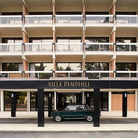 Ξενοδοχείο Pamphili 4*